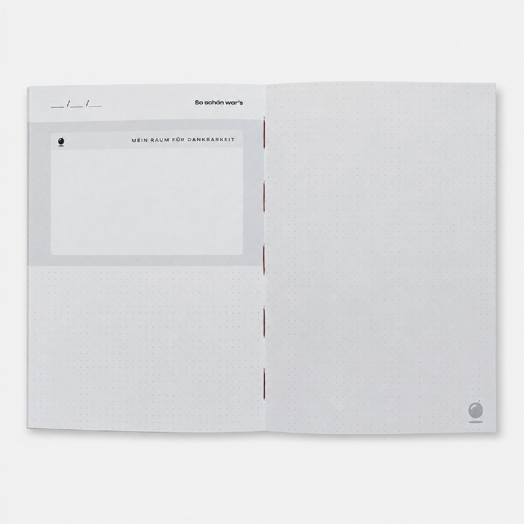 Innenleben des Little Big Moments Notizbuch A5 – Doppelseite mit Raum für Dankbarkeit, offener Buchrücken liegt 180 Grad flach auf